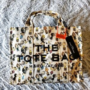 THE TOTE BAG (Marc Jacobs)